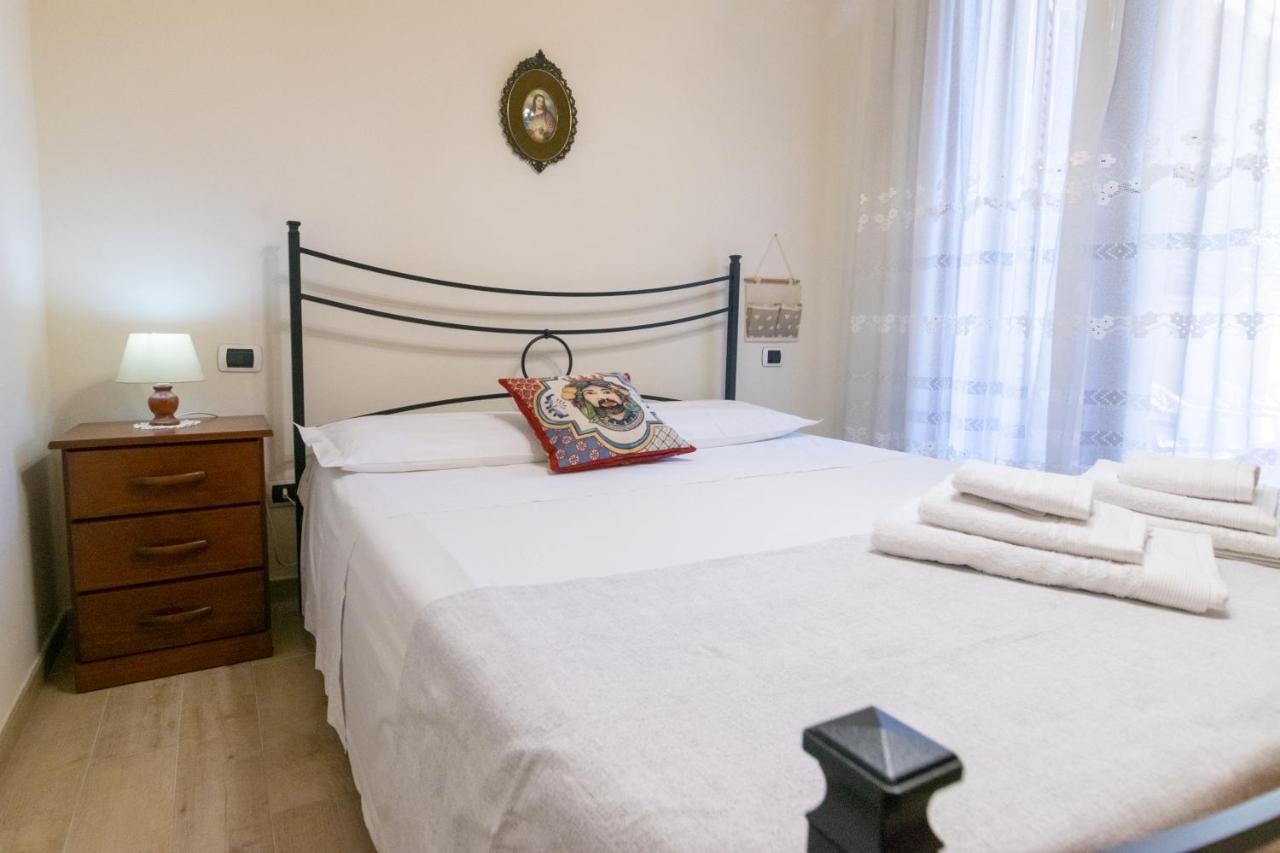Corallo Holiday House Acitrezza Aci Trezza Exteriör bild